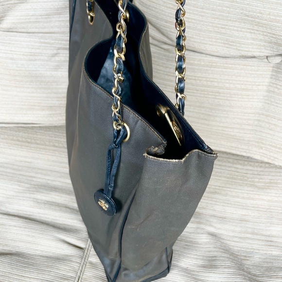 Chanel Brown Leather Tote Bag - Picture 6 of 9